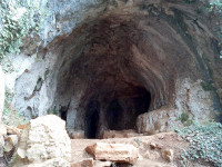 grotte du hibou, Millau, France.
